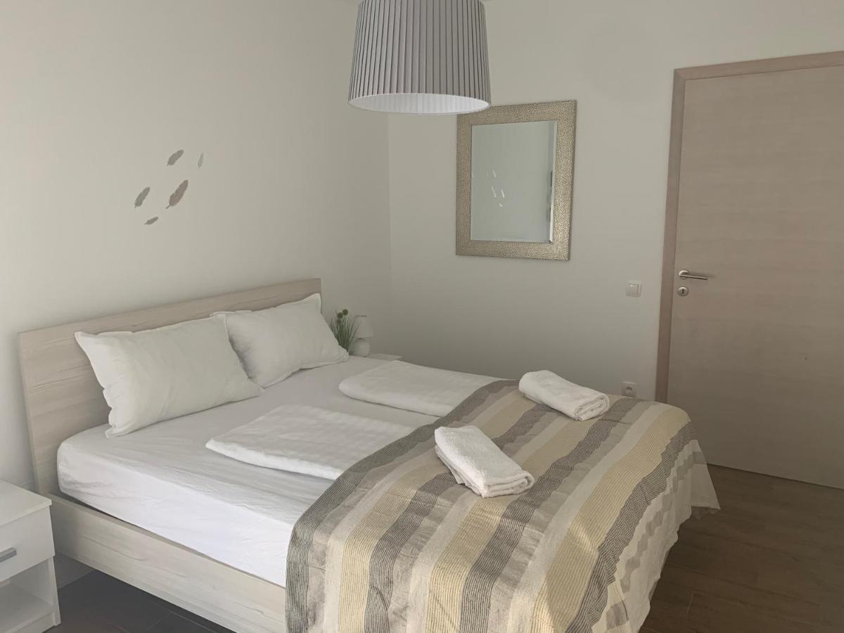 Apartment Sunrise Vinjerac Ngoại thất bức ảnh