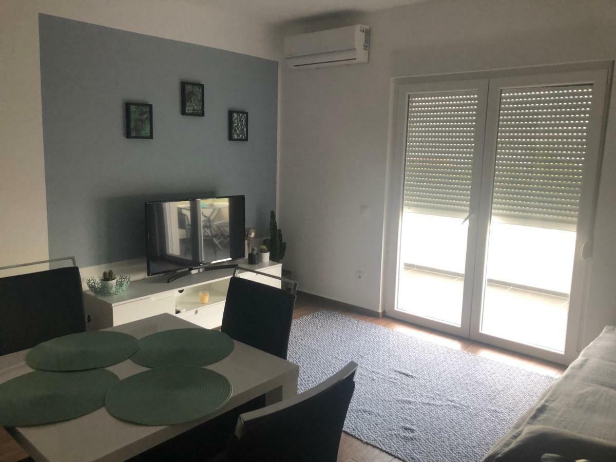 Apartment Sunrise Vinjerac Ngoại thất bức ảnh